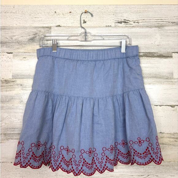 Vineyard Vines Women's M Chambray Flounce Red Eyelet Scallop Hem Mini Skirt - Picture 2 of 6